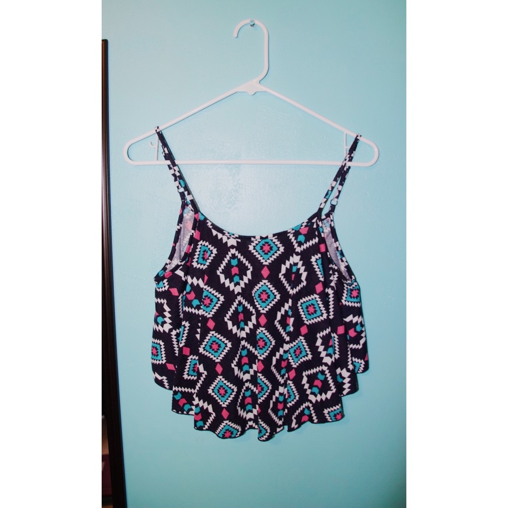 Tribal pattern cropped tank